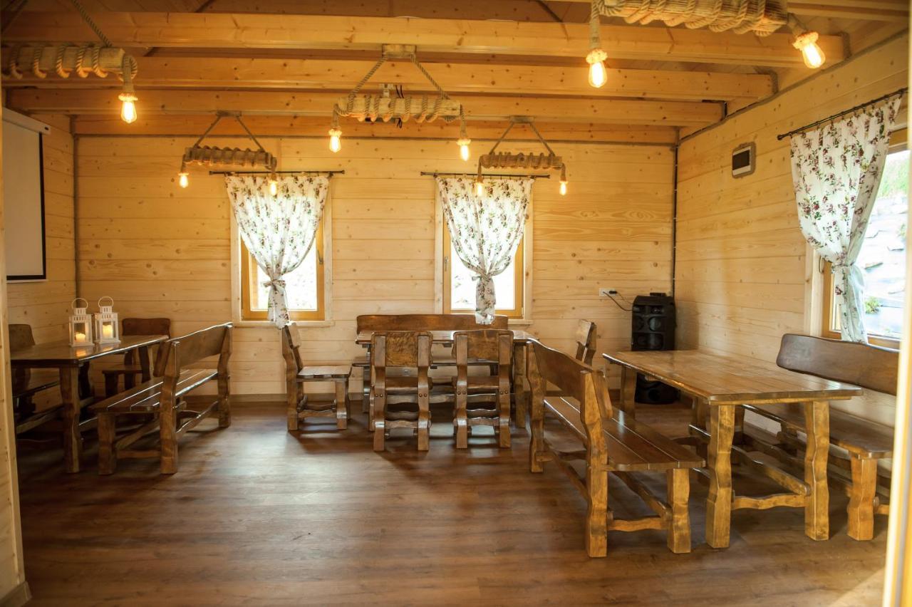 Zagroda Z Bala Z Basenem &sauna & Jacuzzi & Balia Slopnice