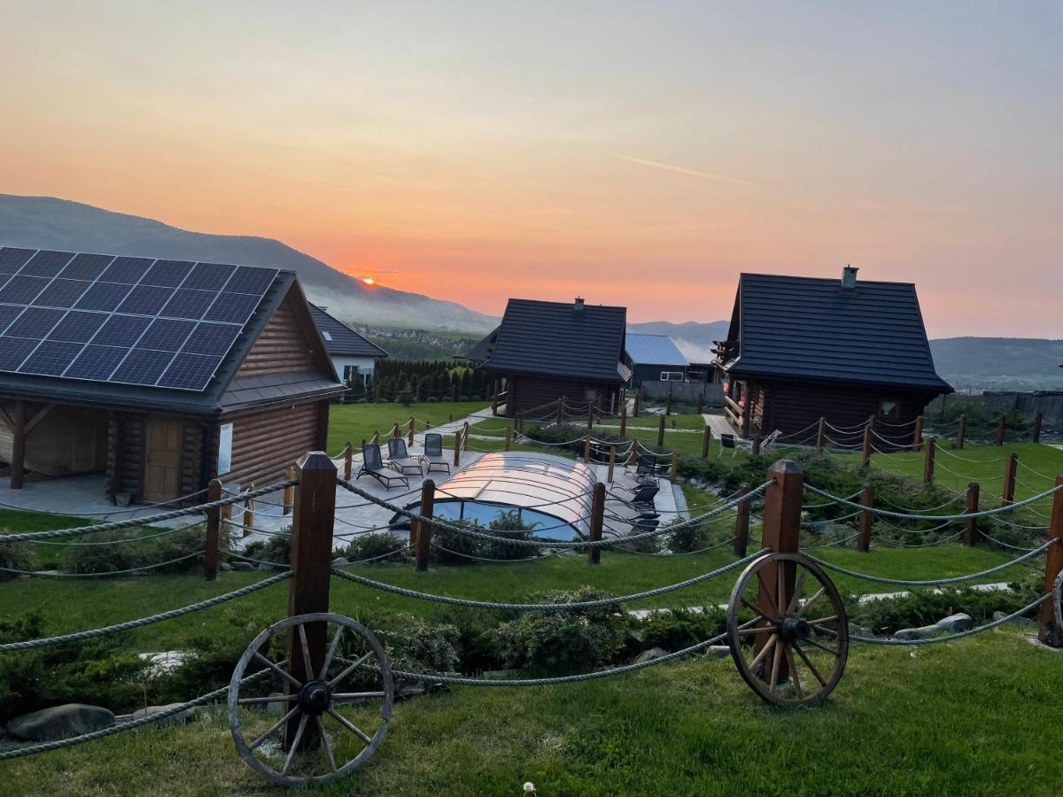 Zagroda Z Bala Z Basenem &sauna & Jacuzzi & Balia Chalet
