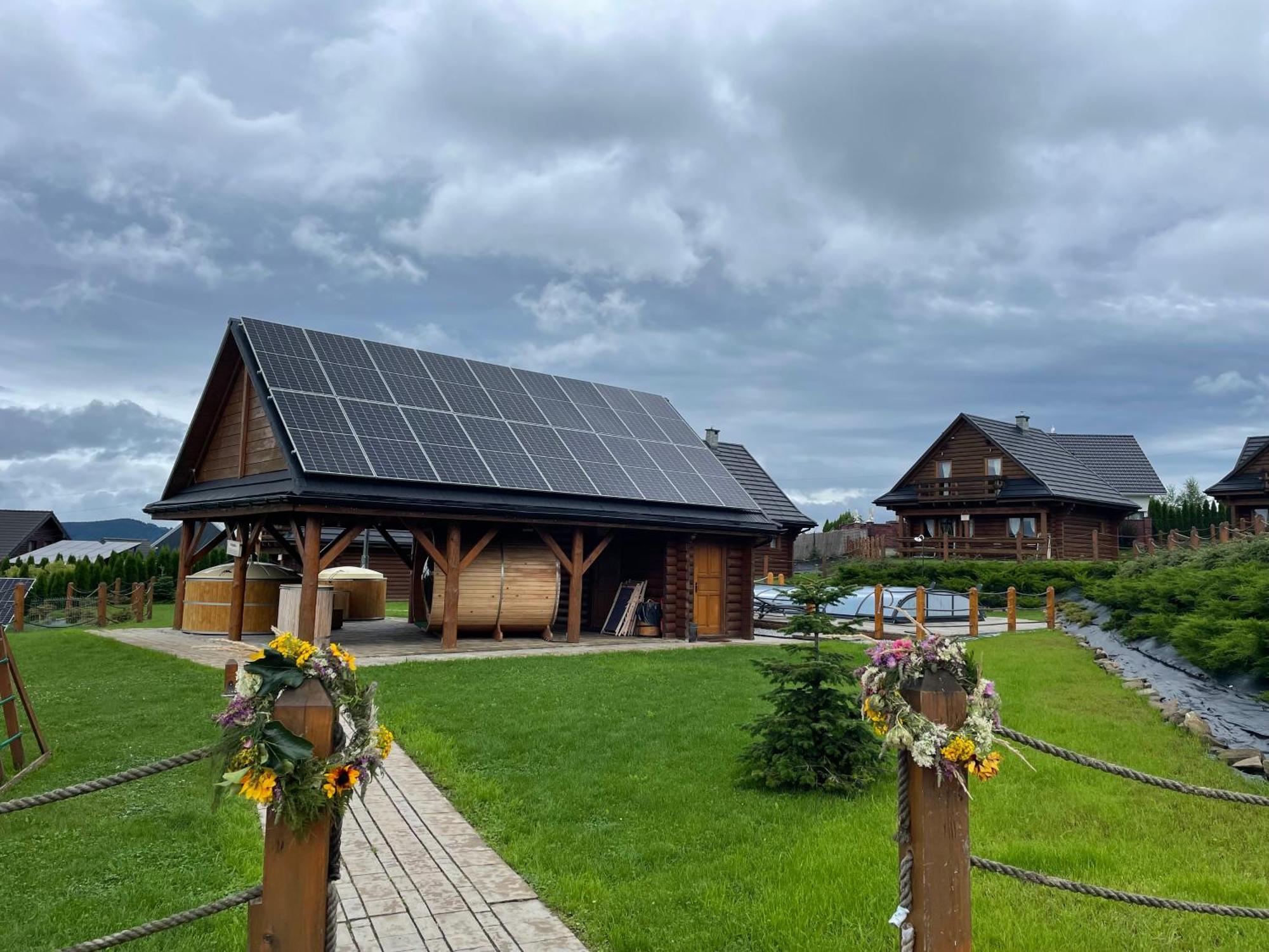 Zagroda Z Bala Z Basenem &sauna & Jacuzzi & Balia Chalet *