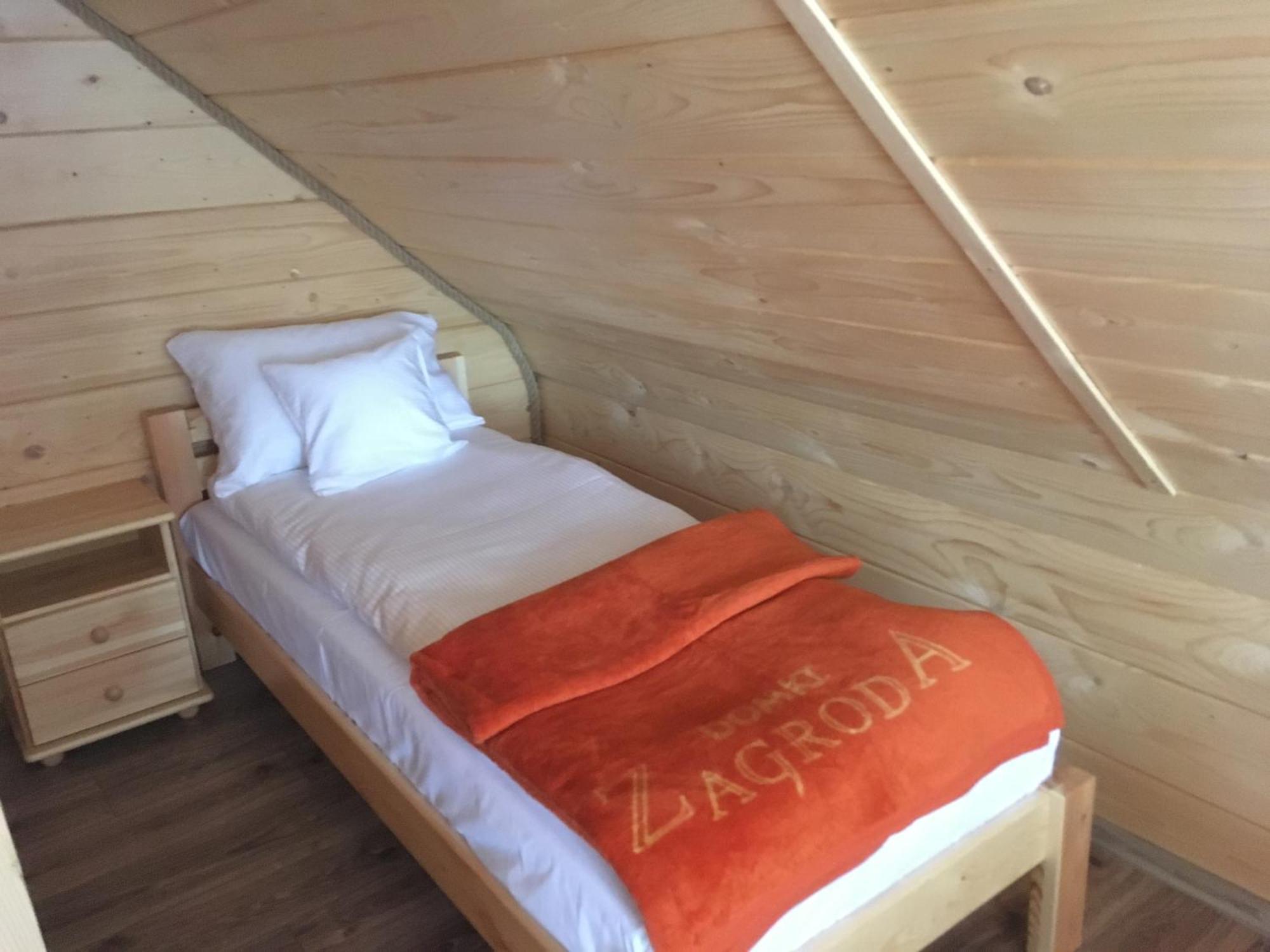 Zagroda Z Bala Z Basenem &sauna & Jacuzzi & Balia Slopnice