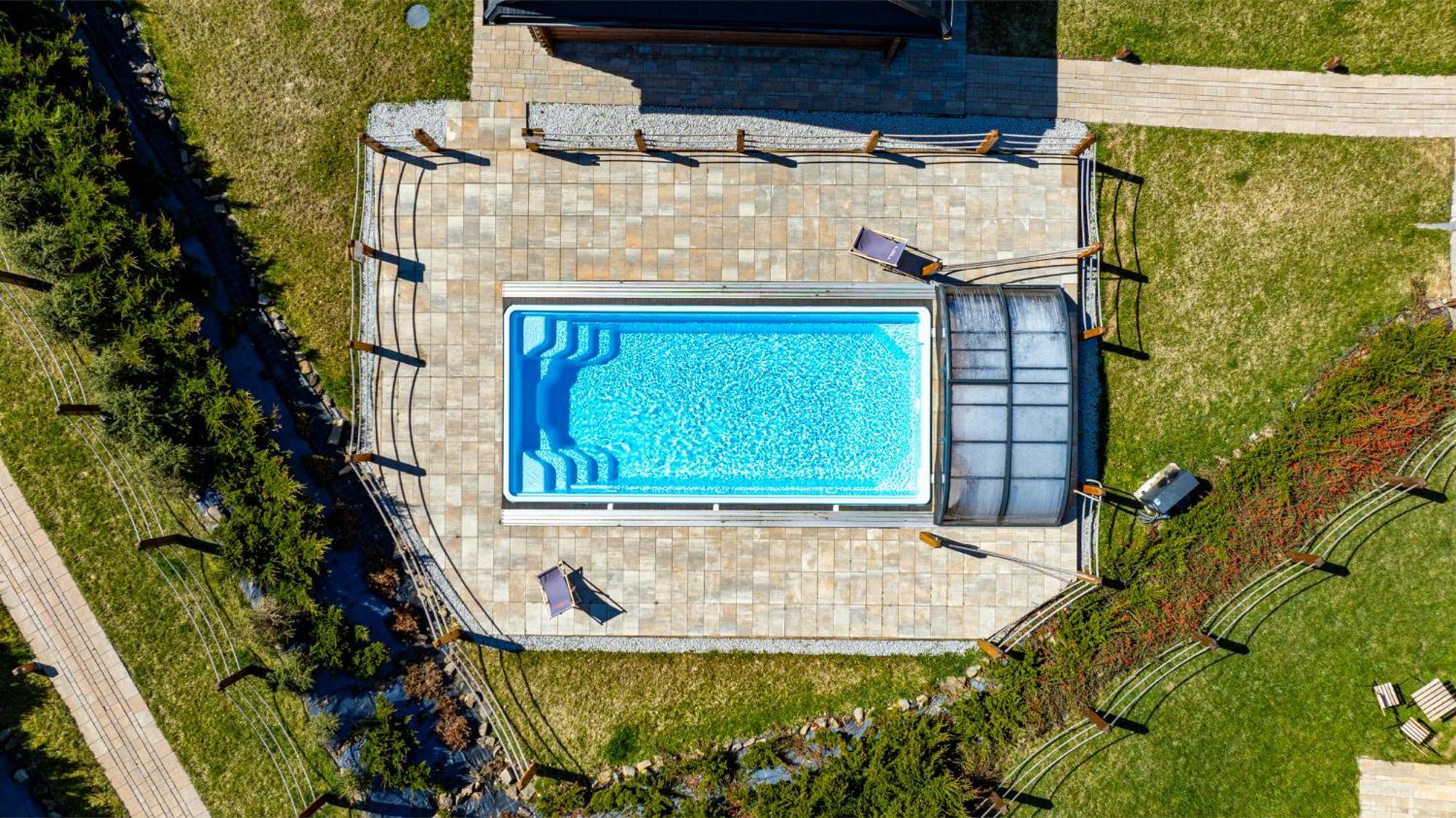 Zagroda Z Bala Z Basenem &sauna & Jacuzzi & Balia Chalet Slopnice