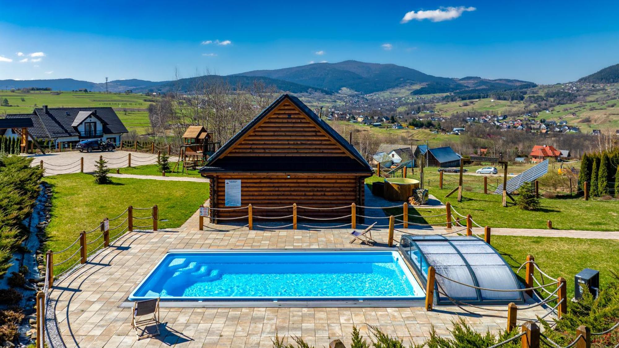 Zagroda Z Bala Z Basenem &sauna & Jacuzzi & Balia * Slopnice